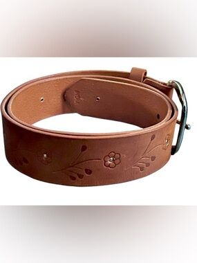 Floral Vintage Brown Leather Bely Tooled Boho Silver Buckle Medium Flowers